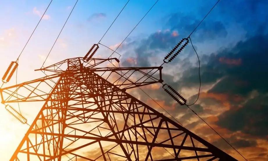 Минфин хочет в 2023 году направить в энергосектор страны 10.8 млрд сомов