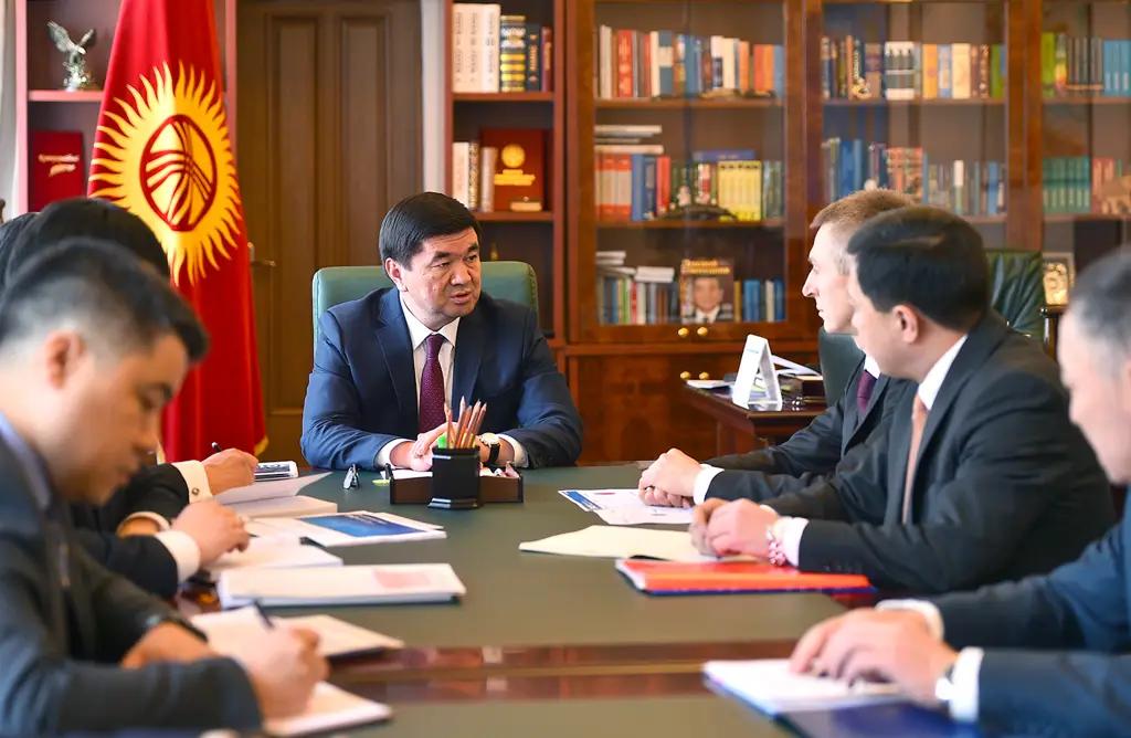 Абылгазиев встретился с главой Евразийского фонда стабилизации и развития