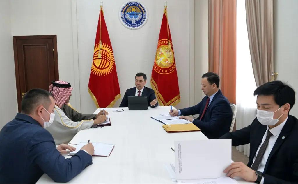 Катар рассмотрит введение безвизового режима для граждан КР