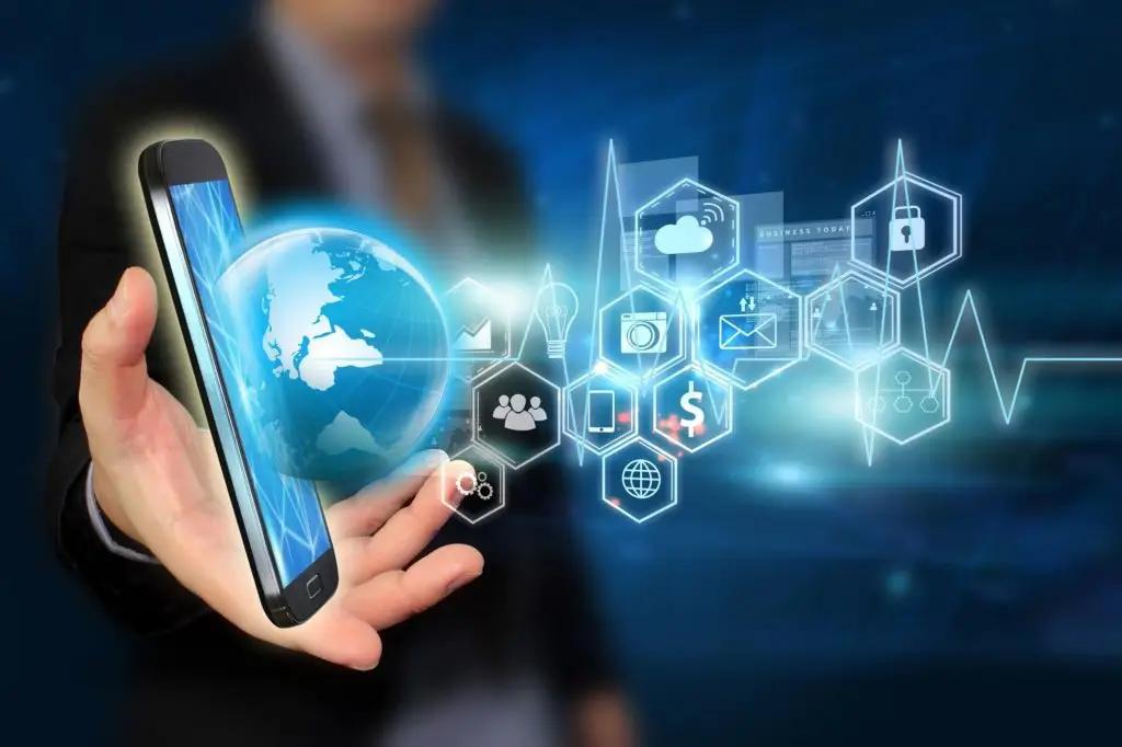 За три месяца операторам мобильной связи КР перечислено 7 млрд сомов