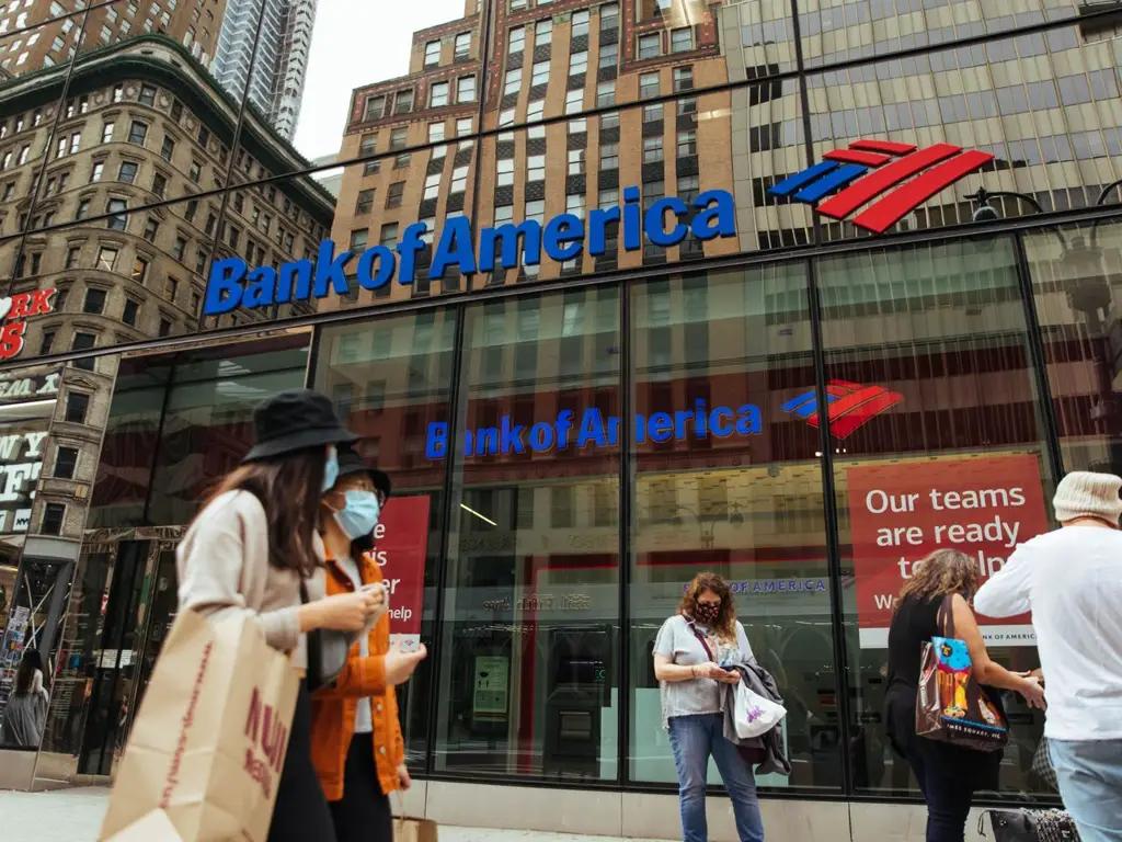 Кыргызстан хочет установить прямые отношения с банками США