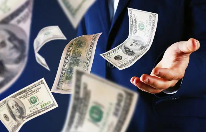 Bloomberg: Богатейшие люди мира потеряли $511 млрд