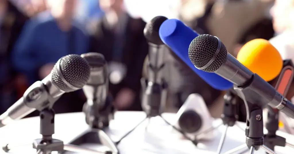 В Кыргызстане иностранцам могут запретить быть учредителями СМИ