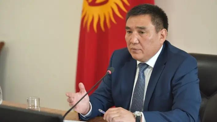 В каждом райцентре ежегодно нужно строить по 2—3 км дорог — нардеп