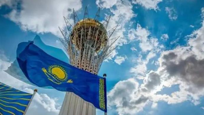 Казахстанским чиновникам запретили покупать иномарки