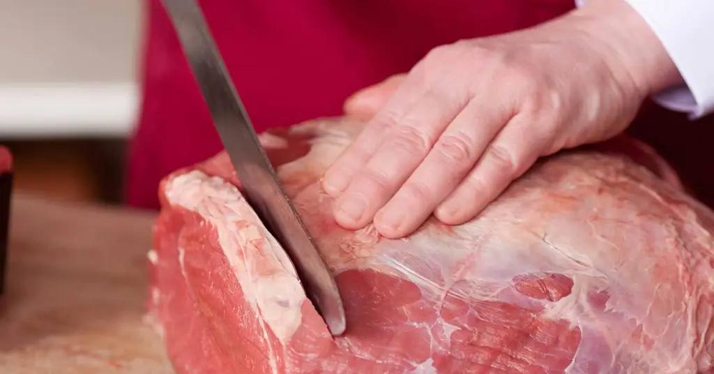 Катар заинтересован в кыргызском мясе, меде и сельхозпродукции