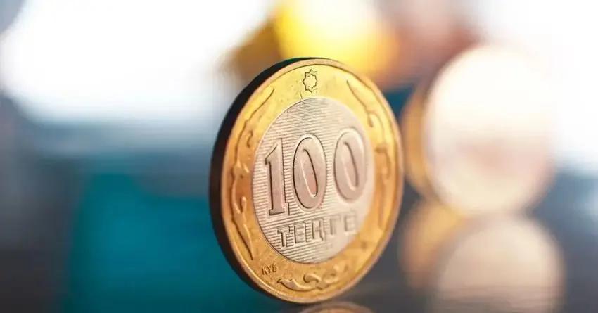 Сом ослаб к тенге на 1.29%. Курсы валюты Нацбанка