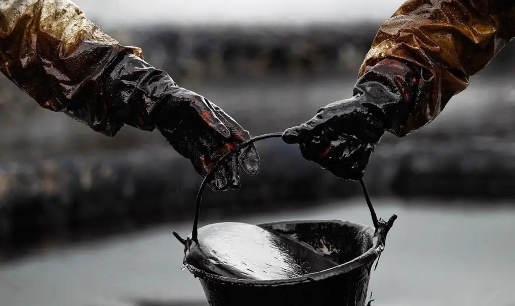 Госагентство геологии выставило на продажу площади нефти и газа