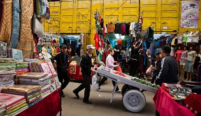 453 предпринимателя закрыли контейнеры на рынке «Дордой» с момента вступления КР в ЕАЭС