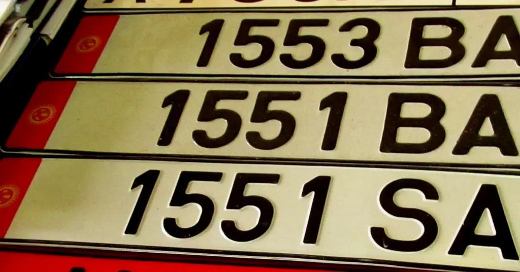 Цены на автомобильные госномера конвертировали в сомы