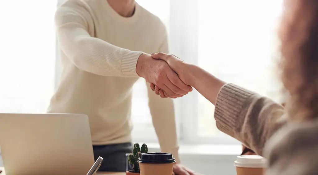 В Санкт-Петербурге будут размещать информацию о вакансиях для мигрантов