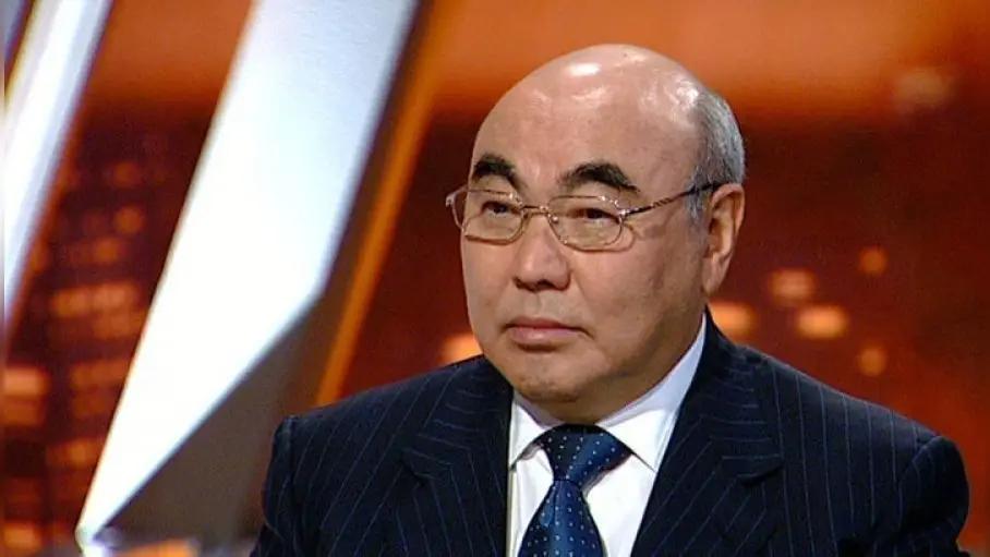 Сколько стоила «тюльпановая революция» — интервью Акаева