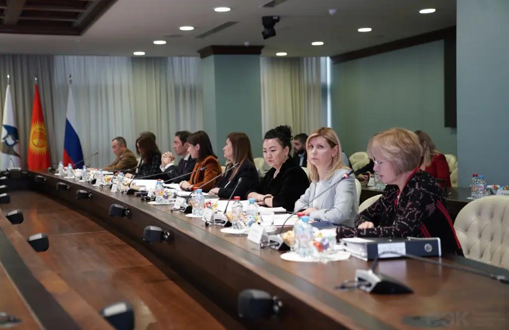 В ЕЭК обсудили развитие агропромышленного комплекса и геномную селекцию