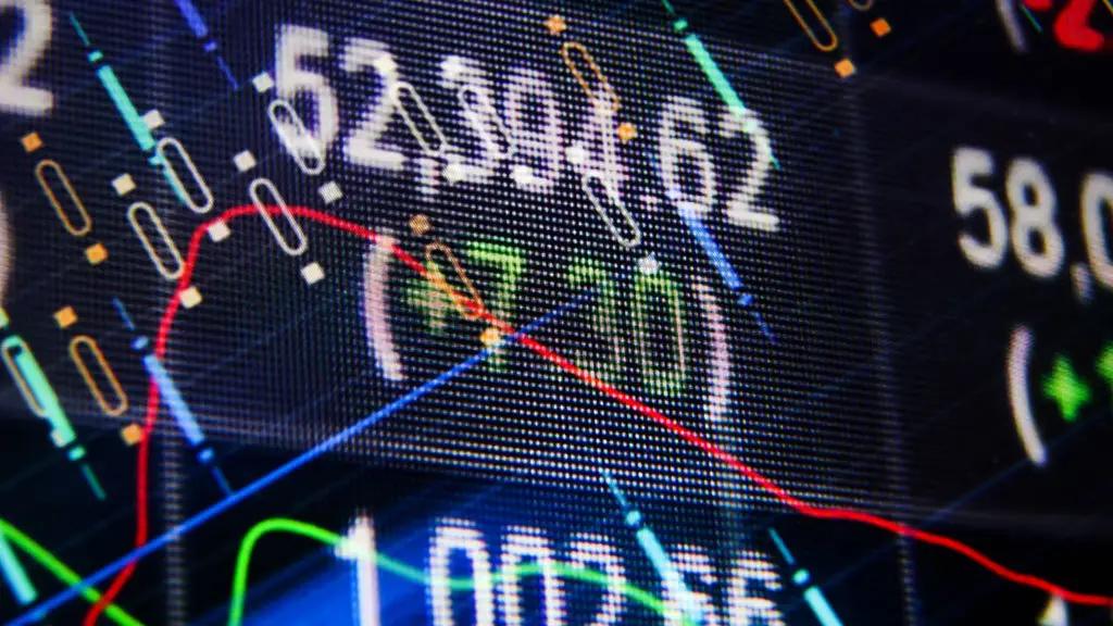 На фондовом рынке проданы акции аэропорта «Манас» на 1.6 млн сомов