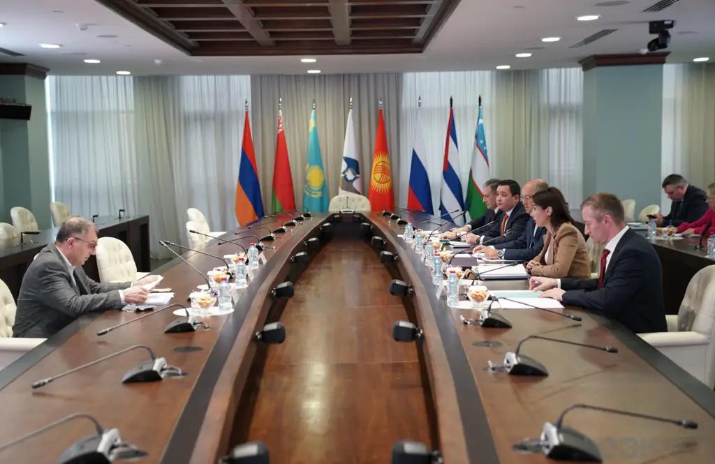 ЕЭК рассмотрела новые кооперационные проекты в промышленности