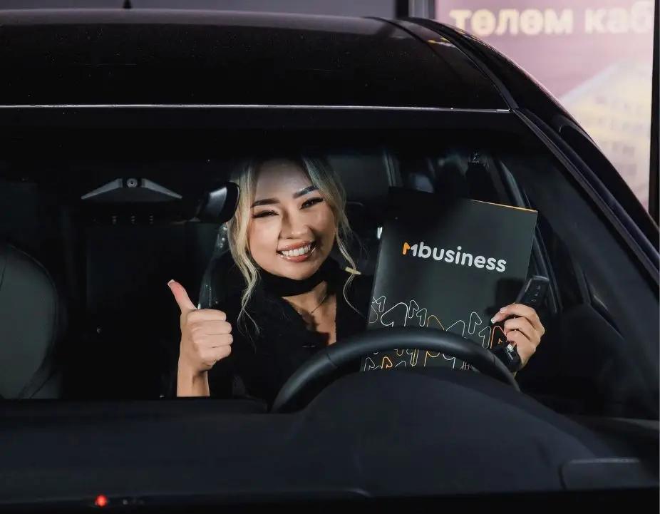 MBANK объявил первого обладателя Toyota Camry 80 и других победителей первого этапа акции «Принимай платежи по QR» от MBusiness и MKassa