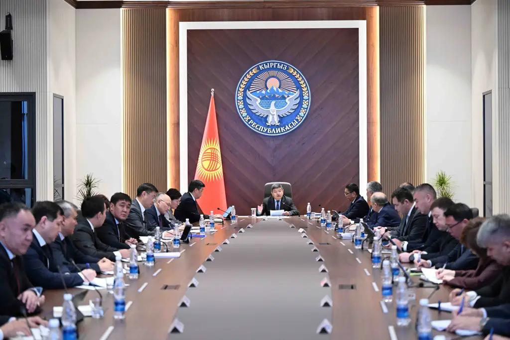 Чтобы достичь $30 млрд ВВП, нужен рост экономики на 12-13% ежегодно