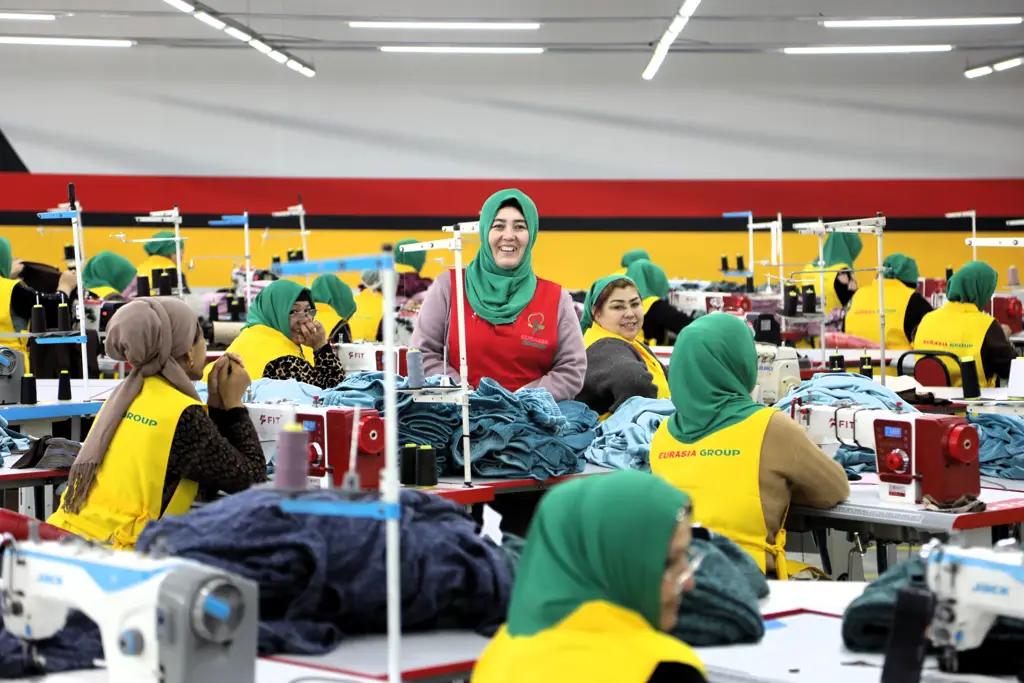 В Ошской области открыта швейная фабрика с объемом инвестиций на $27 млн