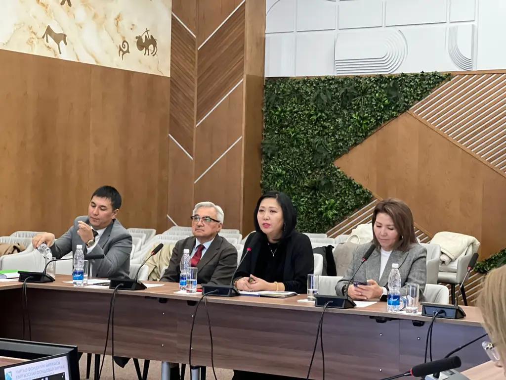 Фондовый рынок и его значение для экономики Кыргызстана обсудили на круглом столе