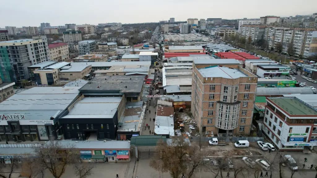 A multi-storey parking lot will appear near the Orto-Saysky market