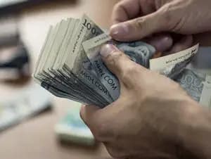 Каржы тармагында иштеген уюмдар 115 млрд сомдон ашуун киреше табышты