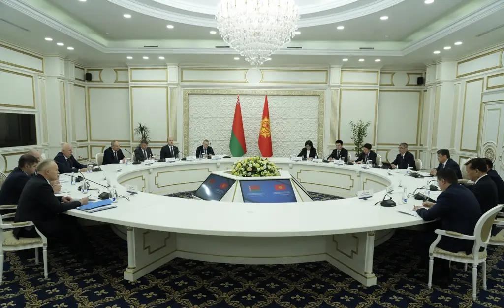 В Бишкеке обсудили восстановление прямых авиарейсов между Минском и Бишкеком