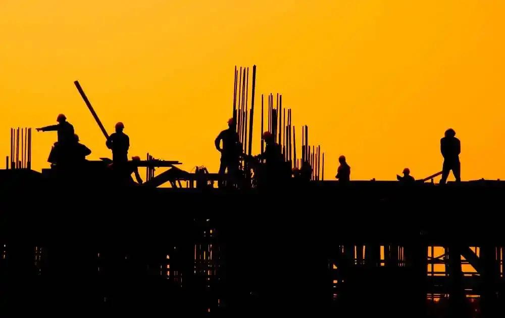 Эти полмиллиона зарабатывать нужно годами. Депутат против введения НДС для стройотрасли