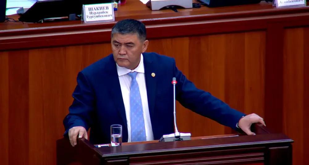 Ташиев: коррупционерлердин 80%ы айып пул менен кутулуп келсе, эми алар абакка кесилет