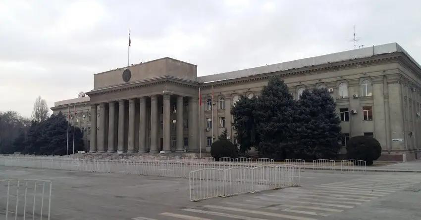 Адылбек Касымалиев назначен и.о. председателя кабинета министров