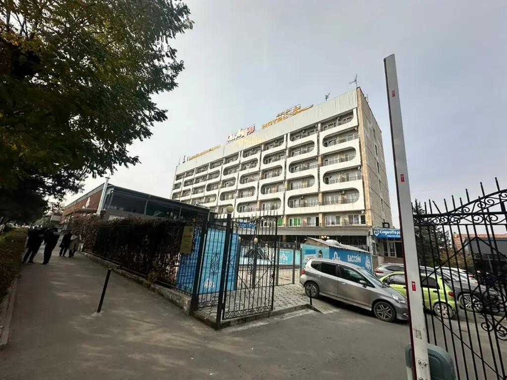 ГКНБ вернул государству гостиничный комплекс «Ош-Нуру» на $18 млн