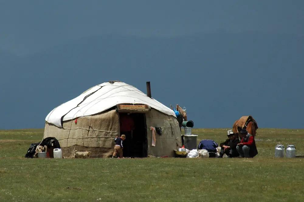 Кыргызстанда 2030-жылга чейин туризмди өнүктүрүү программасы кабыл алынды