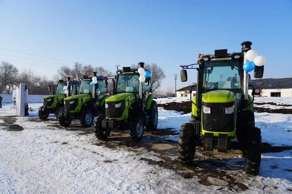 В Сокулукском районе открыли государственную машинно-тракторную станцию
