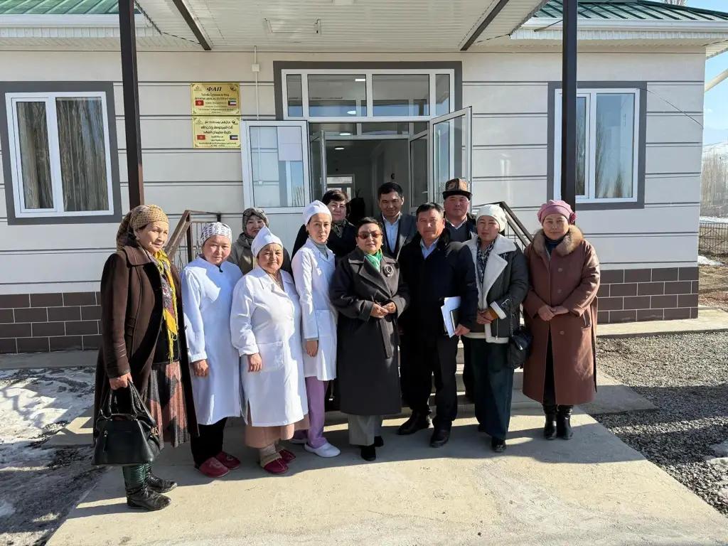 Medics of Leilek district hospital complained to the deputy about low salaries