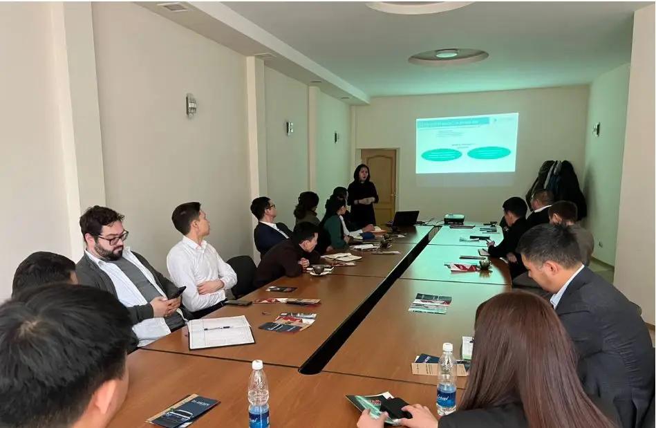 Отечественным компаниям рассказали, как привлечь деньги через фондовый рынок