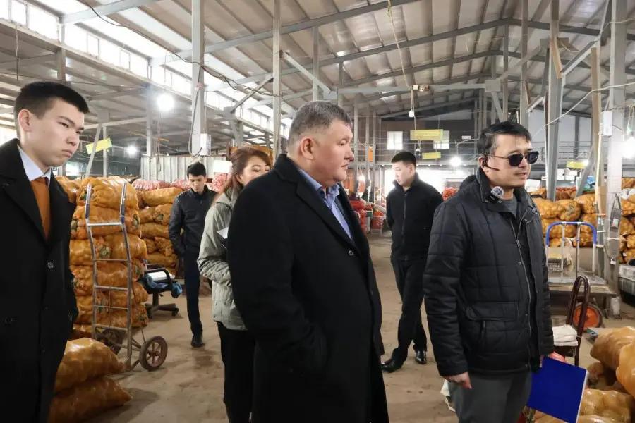 В Свердловском районе проходит мониторинг цен на социально значимые продукты