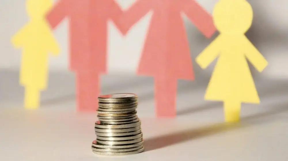 Минтруда: более 58 тысяч семей получают ежемесячное пособие «Үй-бүлөгө көмөк»