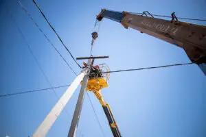 Кыргызстанда 55,5 миңдей үй-бүлө электр энергиясына жеңилдетилген тариф менен төлөйт