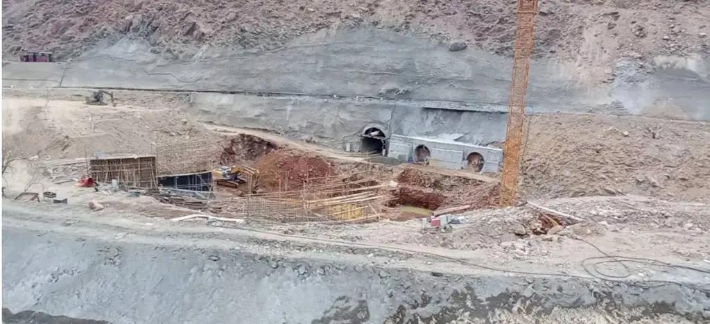 На Орто-Токойском водохранилище ведется строительство гидроэлектростанции