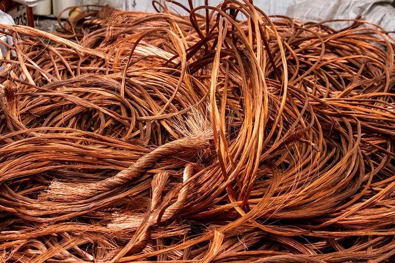 Пресечена контрабанда меди и микросхем на 2 млн сомов