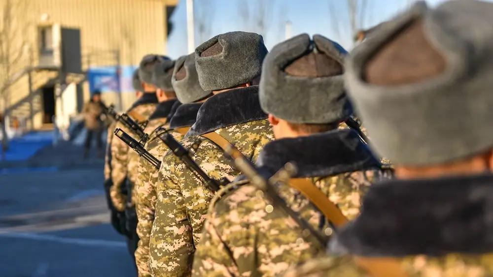 В воинской части в Баткене служащие недополучали мясо в рационе. На должностных лиц возбудили уголовное дело