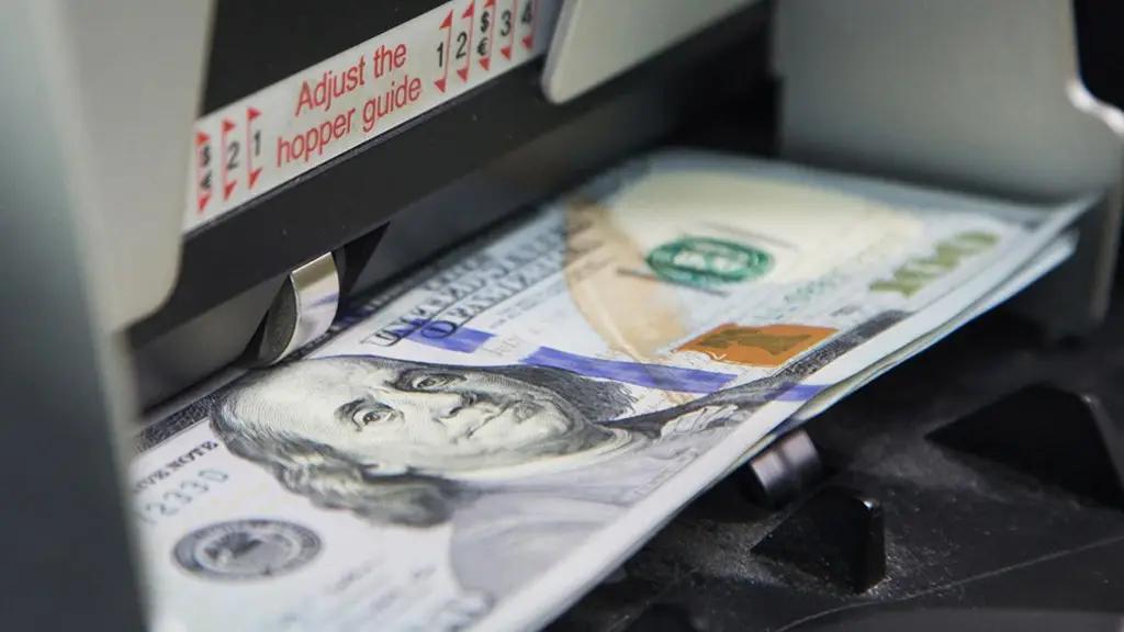 KGS strengthened against all major currencies. NB KR rates