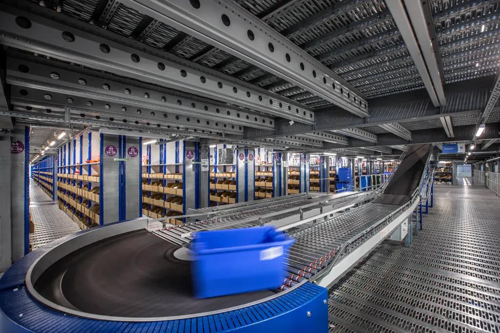 Ozon Kyrgyzstan launched self-delivery of bulky goods from the sorting centre