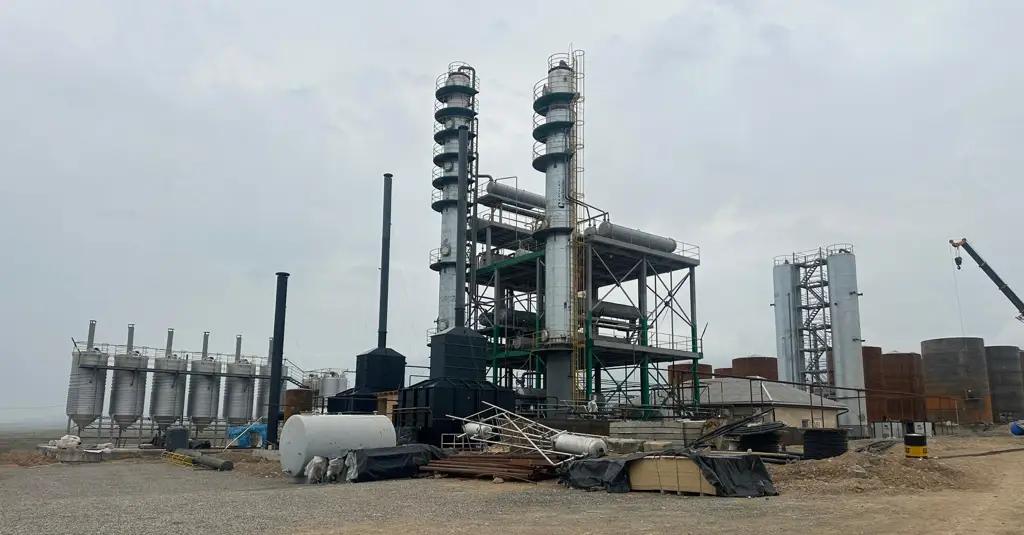 Баткенде мунайды иштетип, бензин, дизель, газ чыгара турган ишкана салынууда