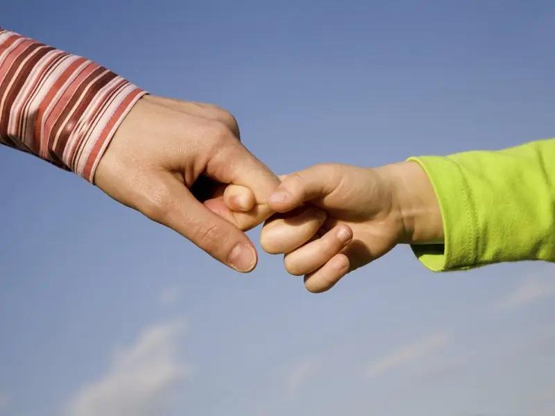 В КР хотят ввести пособие для семей с детьми в высокогорных и отдаленных районах