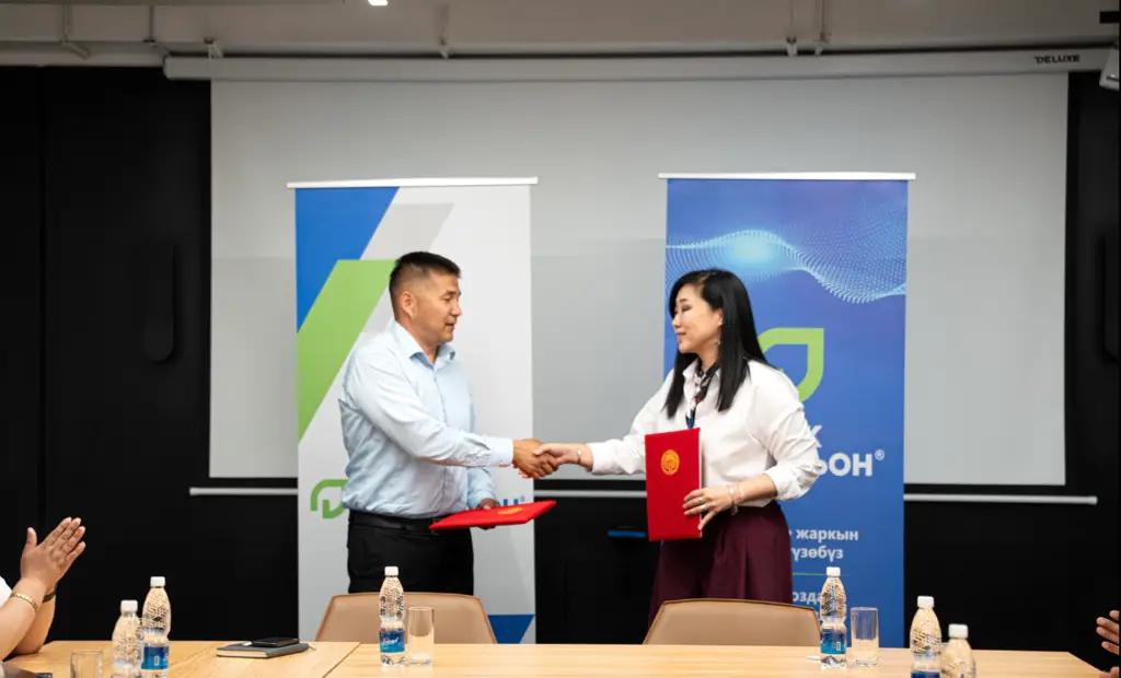 Закрытое акционерное общество «Банк Компаньон» и Муниципальное предприятие «Тазалык» подписали Соглашение о взаимодействии