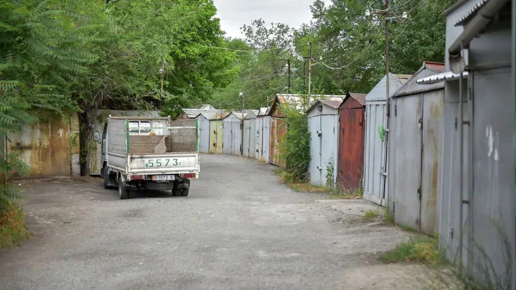 Без предупреждения: 450 гаражей под угрозой сноса