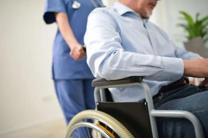 С начала года персональным ассистентам выплатили более 527 млн сомов