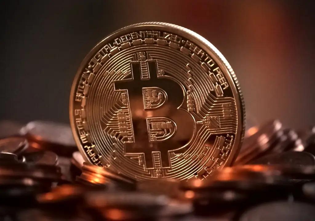Биткоин достиг нового исторического максимума — $110 тысяч