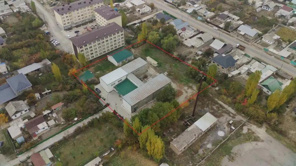 Kerben Palace в Таласе теперь государственный