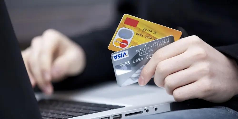 В Кыргызстане введут уголовную ответственность за добровольную передачу банковских карт и SIM-карт